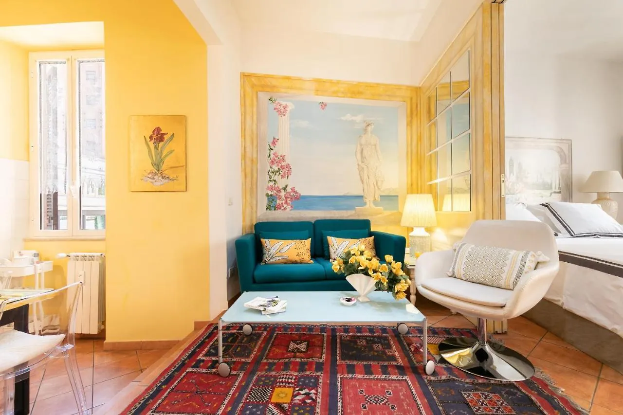 Monti Romantic Sunshine Maisonette Italy