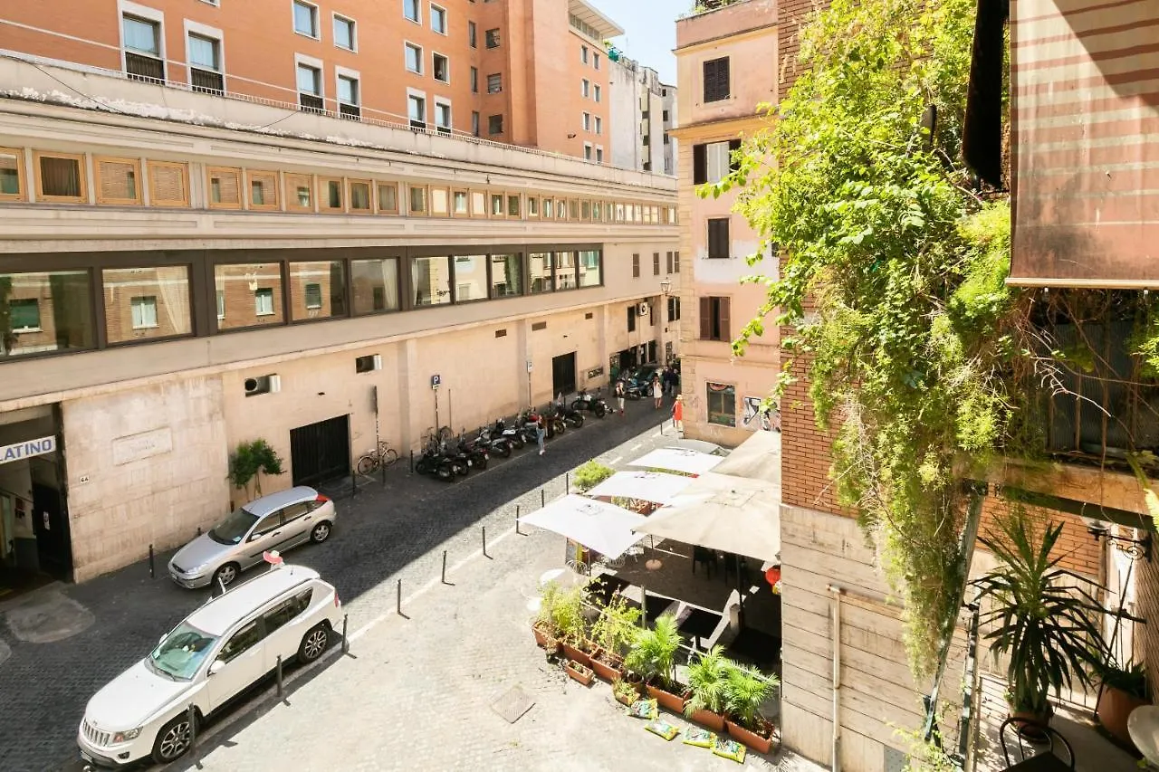 Apartment Monti Romantic Sunshine Maisonette Italy