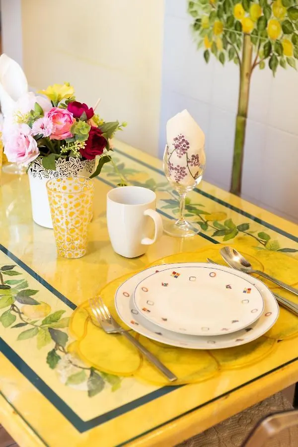 Monti Romantic Sunshine Maisonette 0*, Rome Italy